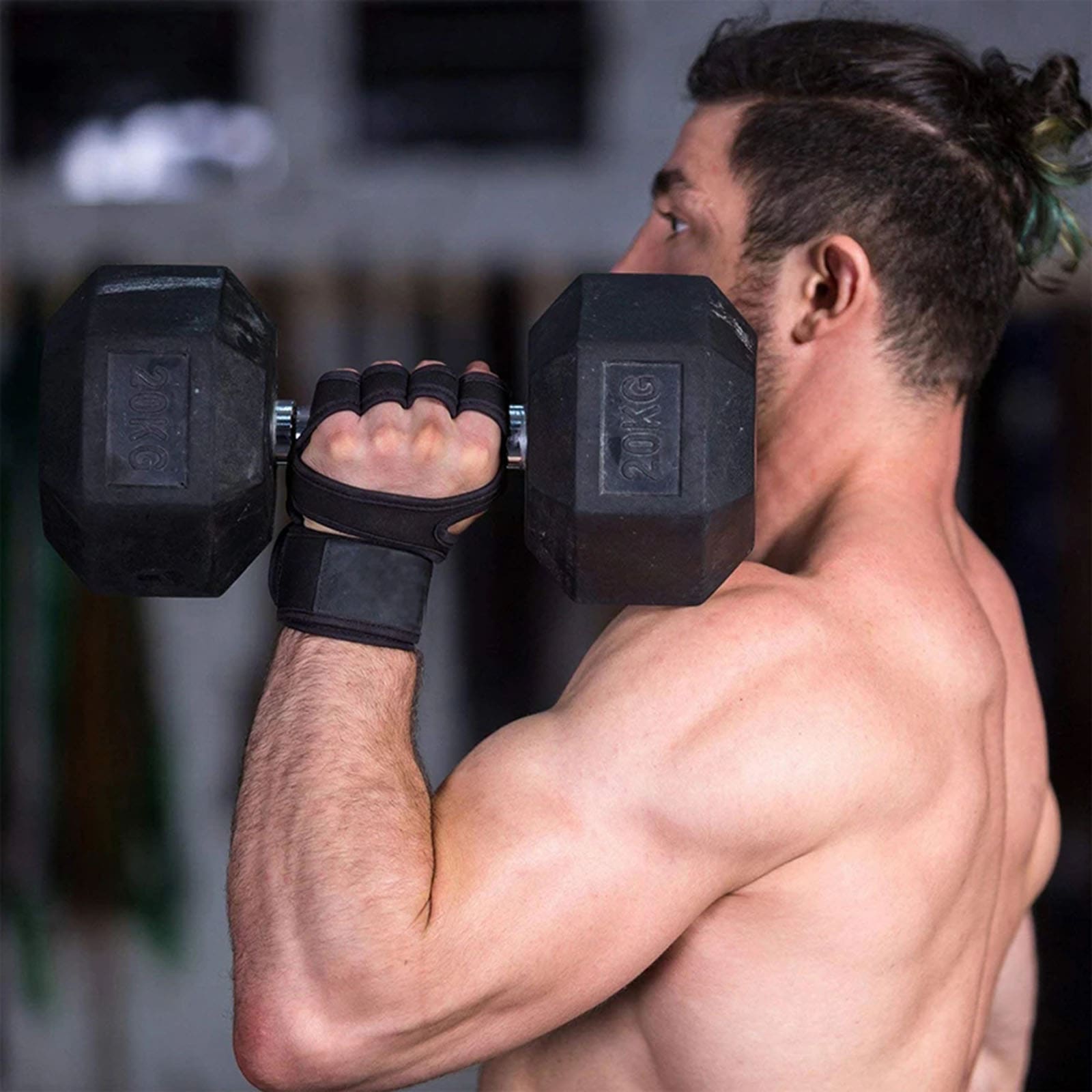 زوج واحد من قفازات ركوب الدراج - مراجعة Weightlifting Gloves وسعره